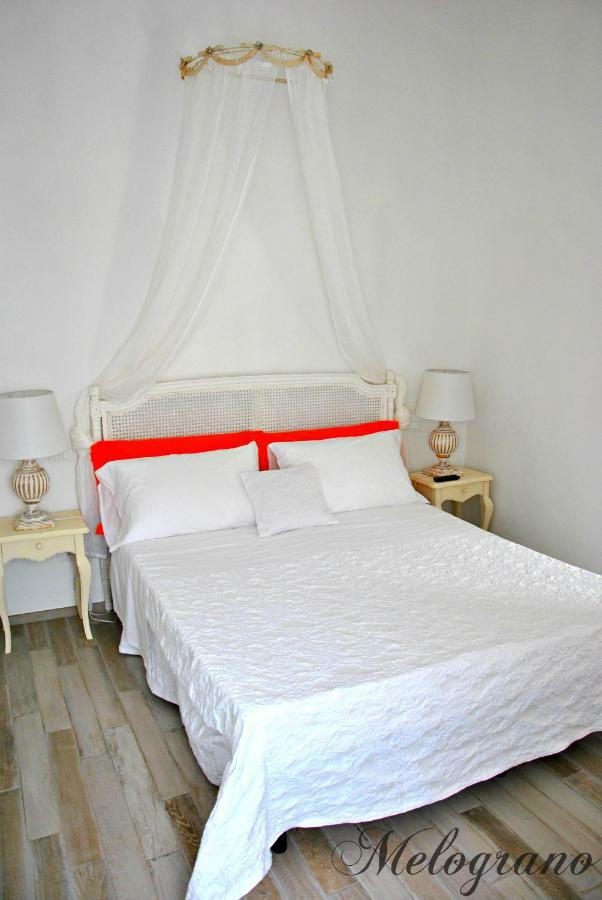 Bed And Breakfast Le Azalee Numana Exterior photo