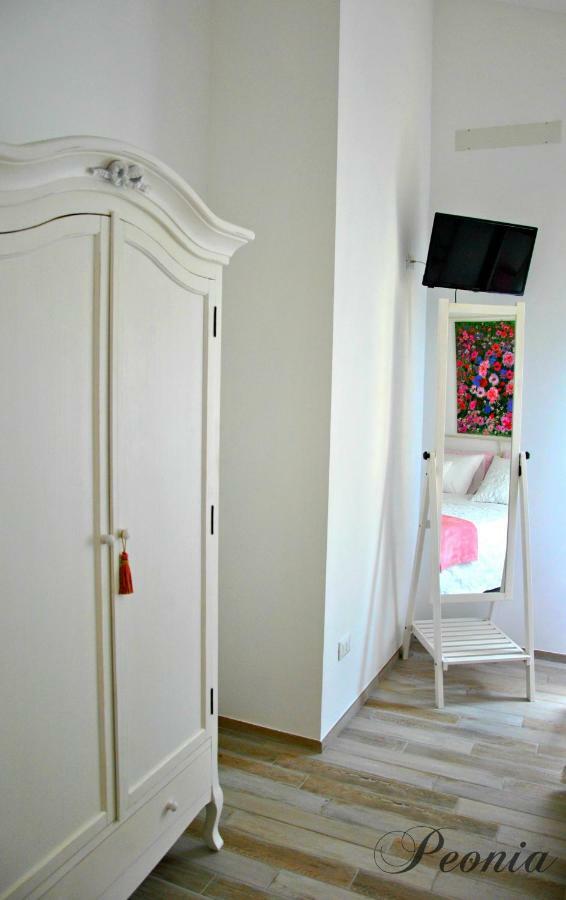 Bed And Breakfast Le Azalee Numana Exterior photo